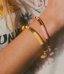 Tenue portée avec Jonc Positano Rose 