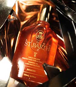 Tenue portée avec Huile de Roucou SPF6 125 ml