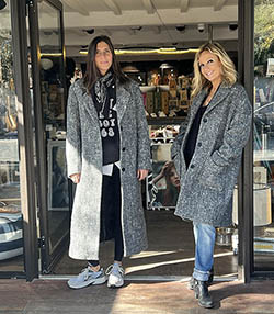 Tenue portée avec Manteau en laine Baby Alpaga Marlene Grey