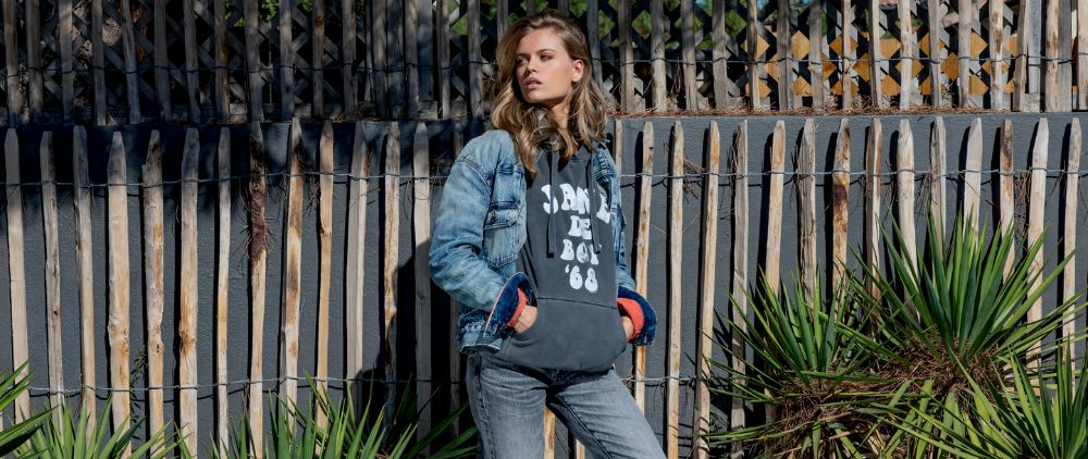 Comment porter la veste en jean ?